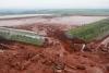 Breach of the red sludge container pond dike