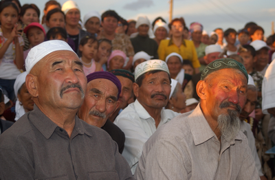 http://grundaktiv.hu/wp-content/uploads/2008/08/kazak2.png